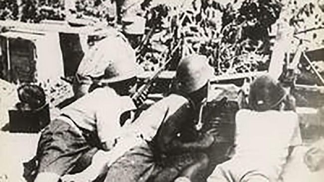 Sejarah singkat peringatan Hari Pahlawan di Indonesia berawal dari pertempuran Surabaya. Simak penjelasan selengkapnya.