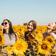 5 Ciri Kepribadian Orang Bahagia Menurut Sains, Apakah Kamu Memilikinya Beauties?