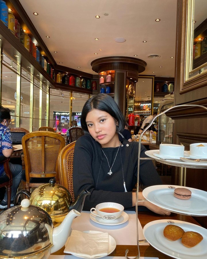 Anak Gadis Bella Saphira