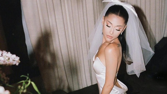 Ssttt... 5 Pasangan Artis Hollywood Ini Ternyata Selenggarakan Pesta Pernikahan Secara Diam-diam