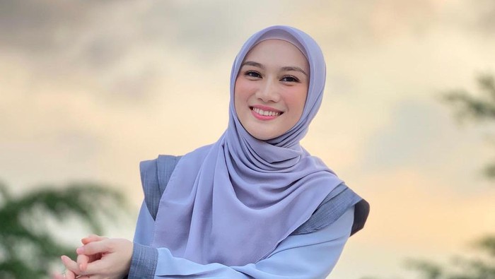 Artis Cantik Indonesia