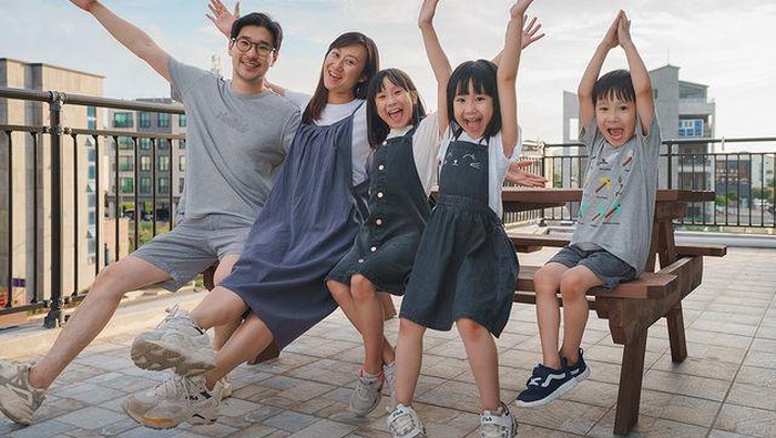 Selain Maudy Ayunda, 5 Perempuan Indonesia Ini Berjodoh dengan Orang Korea dan Bikin YouTube Bareng!