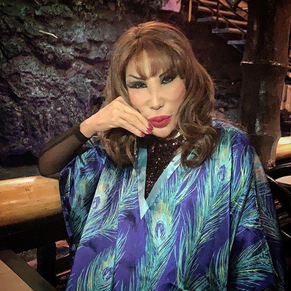 Foto Lyn May Artis Seksi Meksiko yang Hamil di Usia 69 Tahun