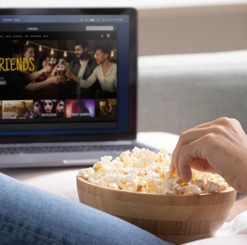 Bikin Makin Asik Nonton Film Di Rumah, dengan Cara-cara Ini Yuk!