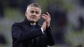 Kontrak Baru, Saatnya Ole Raih Trofi?