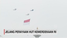 VIDEO: Pengibaran Bendera Raksasa dengan Helikopter