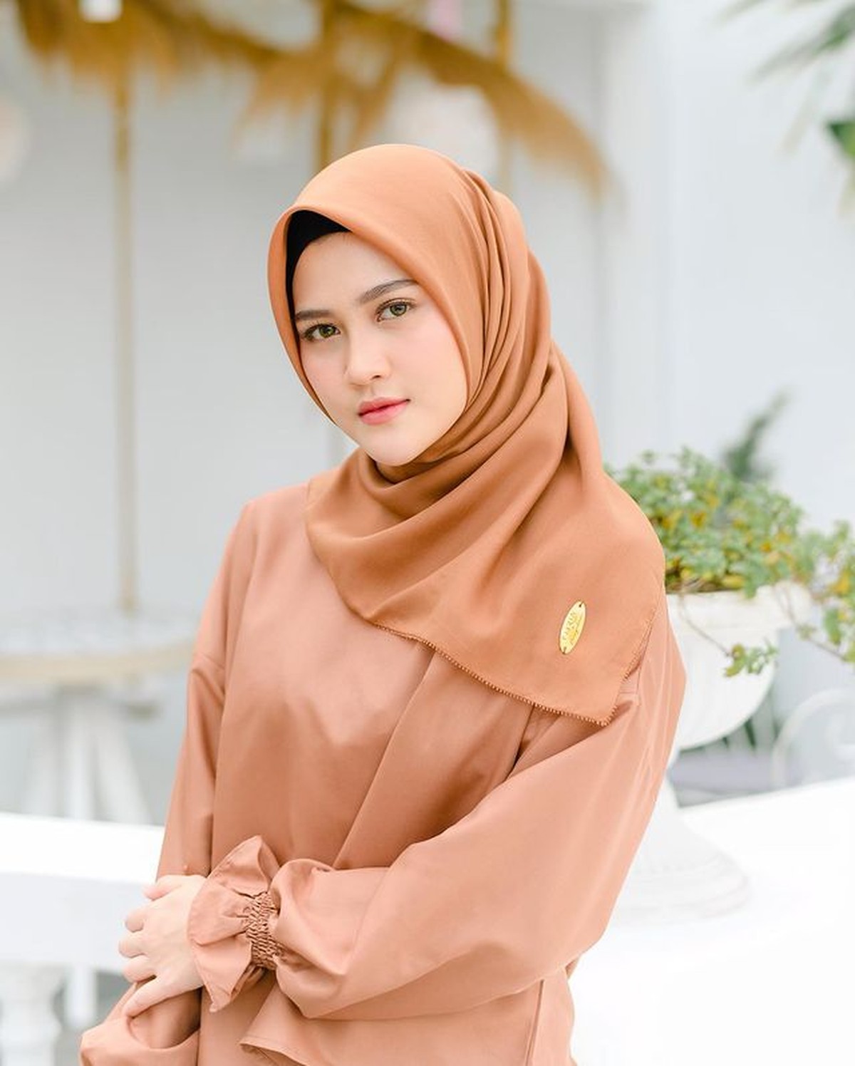 Pesona Henny Rahman Mantan Istri Zikri Daulay yang Tengah Jadi Sorotan