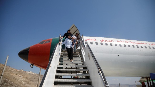 FOTO: Saat Pesawat Boeing 707 Menjelma Sebuah Restoran