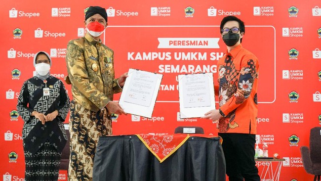 Ganjar Pranowo menilai, Kampus Shopee Semarang dapat memberi pendampingan yang baik terhadap pelaku UMKM tentang besarnya peluang pada platform digital.
