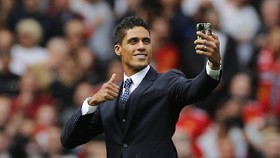 Raphael Varane Resmi Pensiun