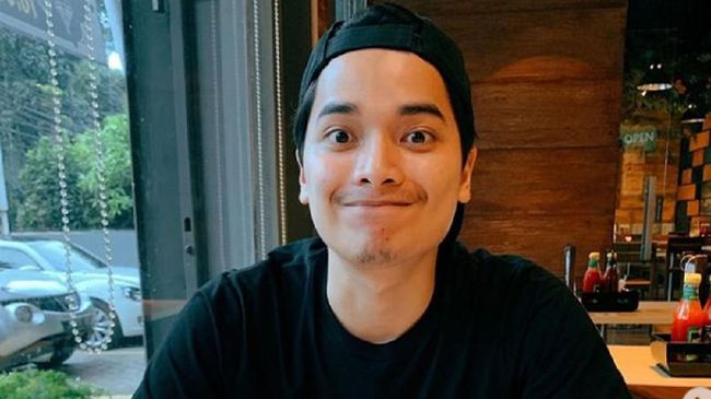 Alvin Faiz meminta maaf setelah merasa membuat kegaduhan usai dirinya menikah lagi, setelah beberapa bulan lalu bercerai dari Larissa Chou.