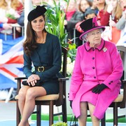 Ternyata Tas Jadi Kode Rahasia Ratu Elizabeth II untuk Stafnya! Ini 4 Label Tas yang Jadi Favorit Para Anggota Kerajaan