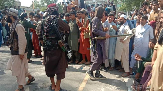 Kenapa warga afghanistan takut dengan taliban