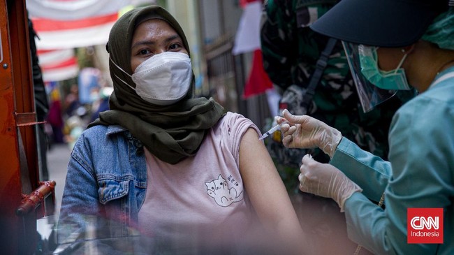 Berikut rangkuman informasi terbaru seputar pandemi Covid-19 yang dirangkum oleh CNNIndonesia.com.