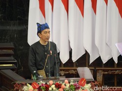 Jokowi: Krisis, Resesi, Pandemi itu Seperti Api Namun menerangi!