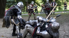 FOTO: Gladiator Gelut di Central Park