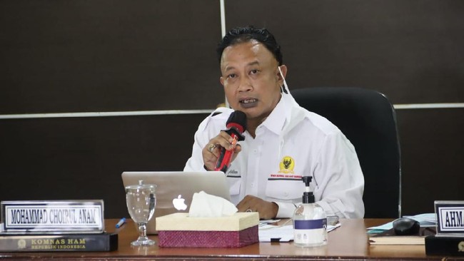 Komisioner Komnas HAM Choirul Anam mengatakan CCTV perlu diperiksa dalam rangka penyelidikan kematian Brigadir J