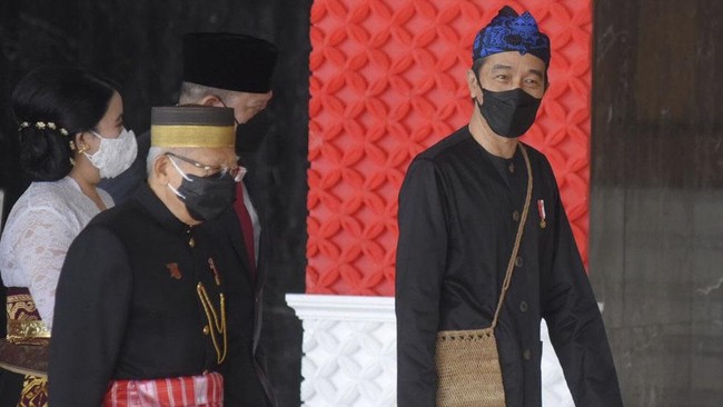 Presiden Joko Widodo (Jokowi) menekankan pentingnya transformasi perekonomian berbasis inovasi dan teknologi ke arah ekonomi yang berkelanjutan.