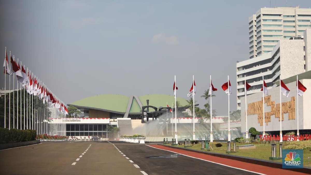 Ironi Rupiah: dari Luka Sejarah ke Gerakan Moral Anak Bangsa