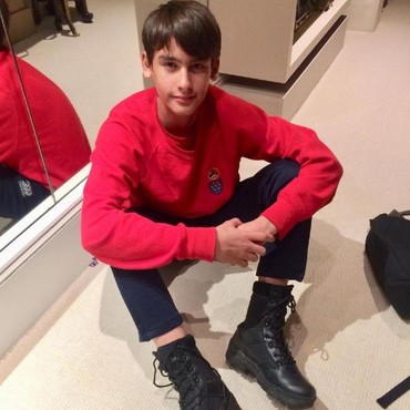 4 Cucu Soekarno yang Curi Atensi Publik, Putra Raja hingga Peselancar