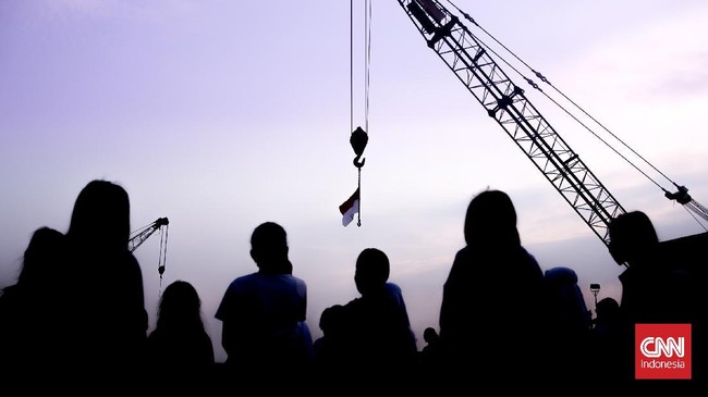 FOTO: Selebrasi Nasionalisme Sederhana di Pesisir Jakarta