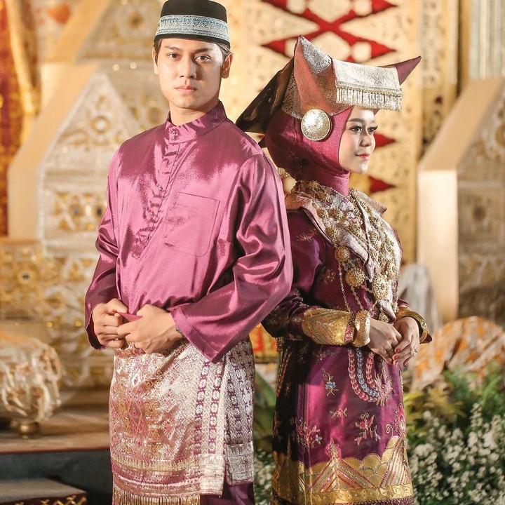 <p>Kita doakan, semoga semua rangkaian acara hingga pernikahan Lesti Kejora dan Rizky Billar bisa berjalan dengan lancar ya, Bunda. <em>Aamiin</em>. (Foto: Instagram @aldiphoto)</p>