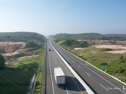 Top! Segini BBM yang Bisa Dihemat Mobil Lewat Tol Trans Sumatera