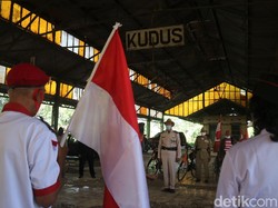 Rayakan HUT RI, Komunitas Sepeda Gelar Upacara di Eks Stasiun Kudus