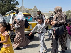 Taliban Deklarasikan Amnesti, Ajak Perempuan Bergabung