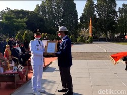 HUT RI, Guru SMP Gunungkidul yang Jadi Wasit Olimpiade Dapat Penghargaan