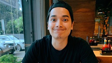 img-title Beda Pengakuan soal Sikap Alvin Faiz Saat Pimpin Az-Zikra