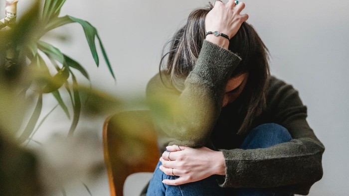 Terserang Rasa Cemas Berlebih yang Mengganggu? Kenali Tanda Panic Attack dan 5 Cara Mudah Mengatasinya!