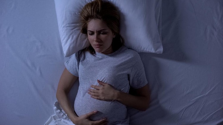 Ibu hamil tidur Ibu hamil tidur