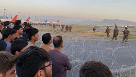 Bom Bunuh Diri Bandara Kabul Hingga Biden Serang ISIS-K
