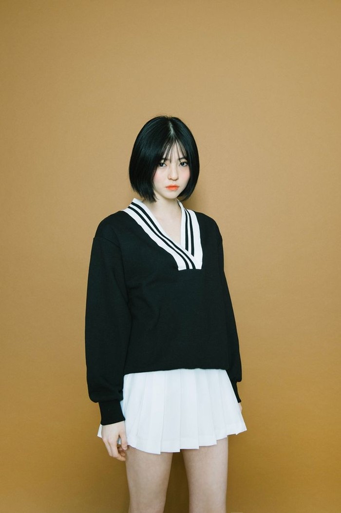 Setelah kemunculannya sebagai bintang MV, Han So-hee mulai mendapat tawaran akting, kemudian dikenal melalui peran kecilnya dalam Money Flower (2017), 100 Days My Prince (2018) dan Abyss (2019)./Foto: pinterest.com