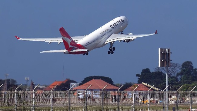 Qantas akan merilis penerbangan langsung (non-stop) Sydney-London selama 19 jam pada 2025 mendatang.