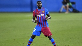 Umtiti Menangis Saat Temui Laporta