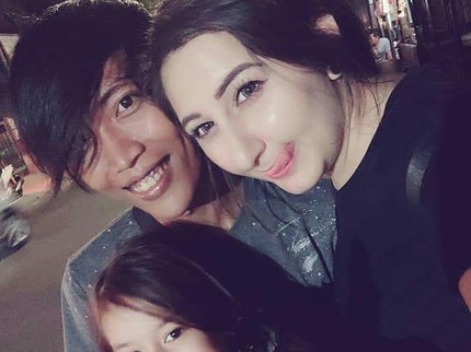 Kabar Terbaru Bule Austria yang Nikahi Tukang Sapu, Terpaksa LDR karena Pandemi