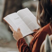 5 Rekomendasi Novel Ini Diangkat dari Cerita Alternative Universe yang Viral di Twitter, Tertarik Membacanya?