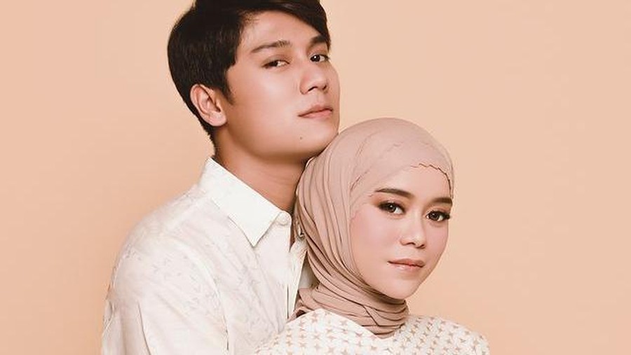 Hasil pemotretan prewedding Lesti Kejora dan Rizky Billar baru saja dirilis jadi sorotan. Yuk kita intip!