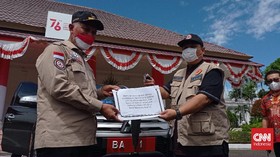 Gubernur Sumbar Serahkan Mobil Dinas Baru: Arahan Partai