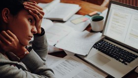 Mengenal Burnout: Gejala, Pencegahan, dan Cara Mengatasinya