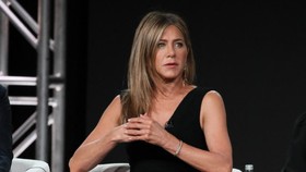 Jennifer Aniston Cemas Nasib Perempuan di Rezim Taliban