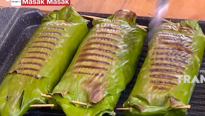 Resep Nasi Bakar Ayam Suwir Kemangi