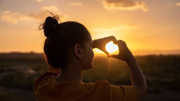 Setelah putus cinta lakukan self care.