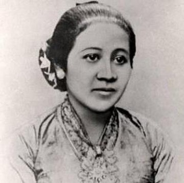 img-title Perempuan yang Inspiratif, Ini 6 Kepribadian RA Kartini yang Patut Diteladani di Kehidupan Sehari-hari
