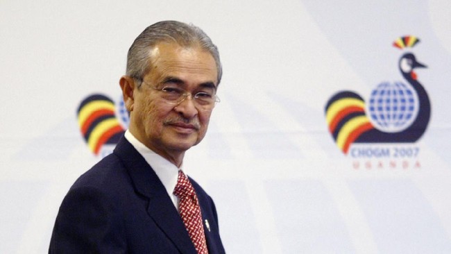 Mantan perdana menteri Malaysia, Abdullah Ahmad Badawi, mengidap demensia sampai-sampai tak ingat nama anggota keluarga sendiri.