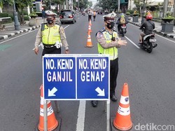 Jangan Langgar Ganjil Genap, Denda Tilangnya Bisa buat Beli 5 Karung Beras