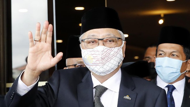 Ismail Sabri Yaakob ditunjuk Raja Malaysia, Sultan Abdullah, sebagai perdana menteri baru menggantikan Muhyiddin Yassin.