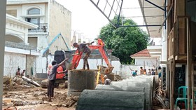 Ketua DPRD Sumbar Rehab Rumdin Rp5,6 M: Tiga Lantai Plus Gym